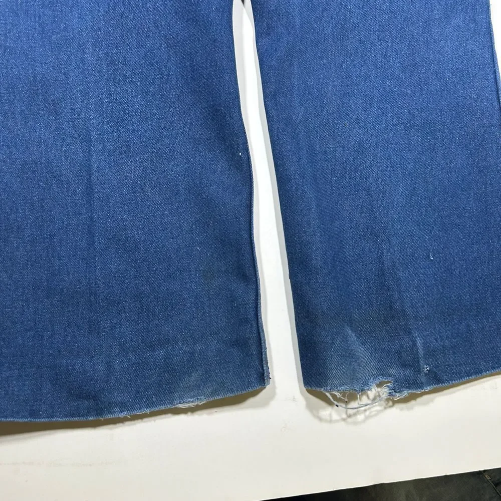 Vintage Levi's‎ Straight Leg Denim Jeans Medium Wash Altered Hem Mens 42x28